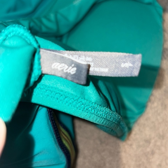 Bathing suit - Picture 3 of 7